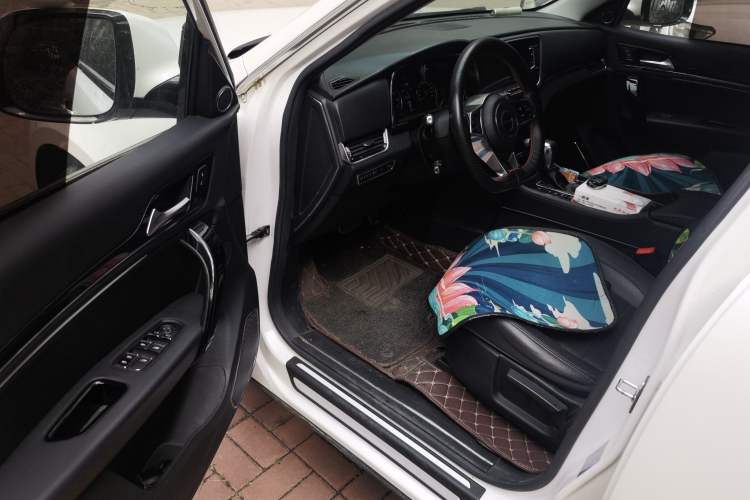 Used Zotye T600 Coupe 2017 1.5T Automatic Luxury Model Driver Seat