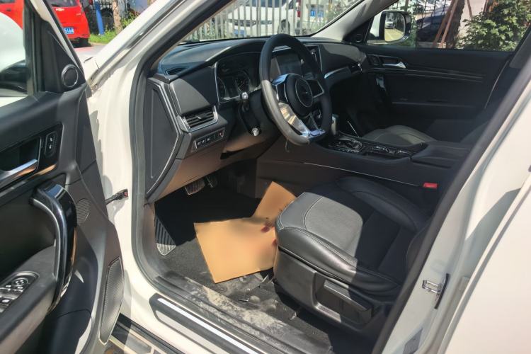 Used Zotye T600 Coupe 2017 1.5T Automatic Luxury Model Driver Seat