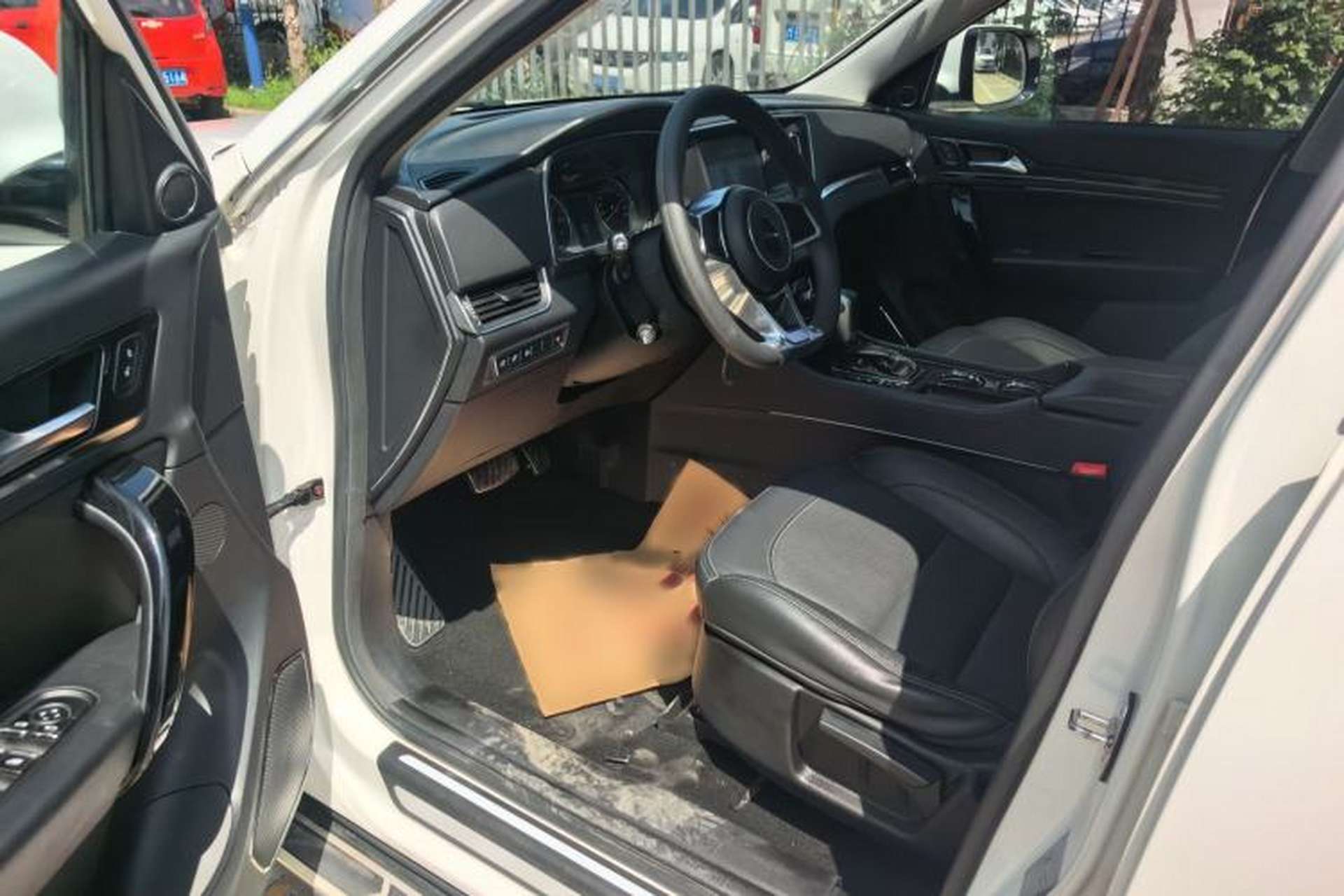 Used Zotye T600 Coupe 2017 1.5T Automatic Luxury Model Driver Seat