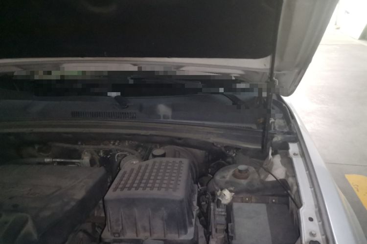 Used Zotye T600 Coupe 2017 1.5T Automatic Luxury Model Engine Bay Left