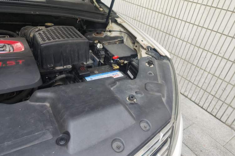 Used Zotye T600 Coupe 2017 1.5T Automatic Luxury Model Engine Bay Left