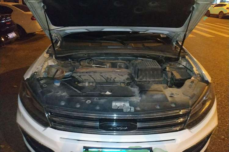 Used Zotye T600 Coupe 2017 1.5T Automatic Luxury Model Engine Bay