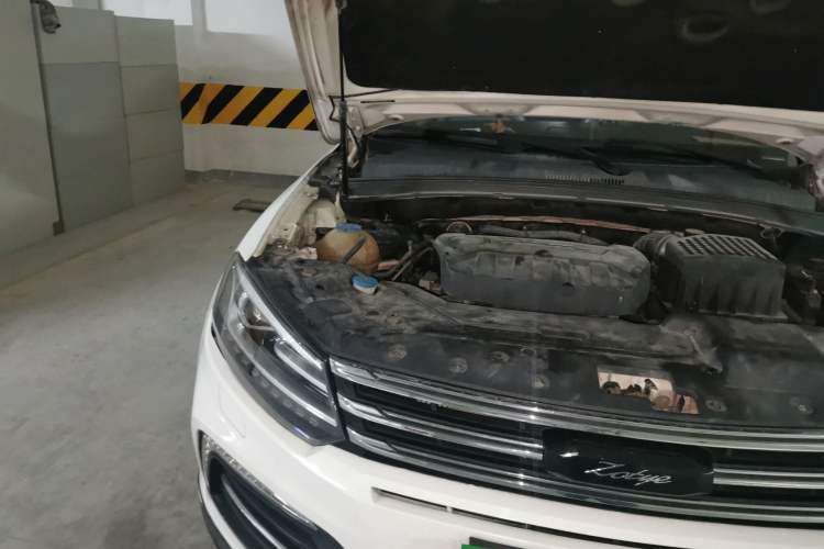 Used Zotye T600 Coupe 2017 1.5T Automatic Luxury Model Engine Bay Right