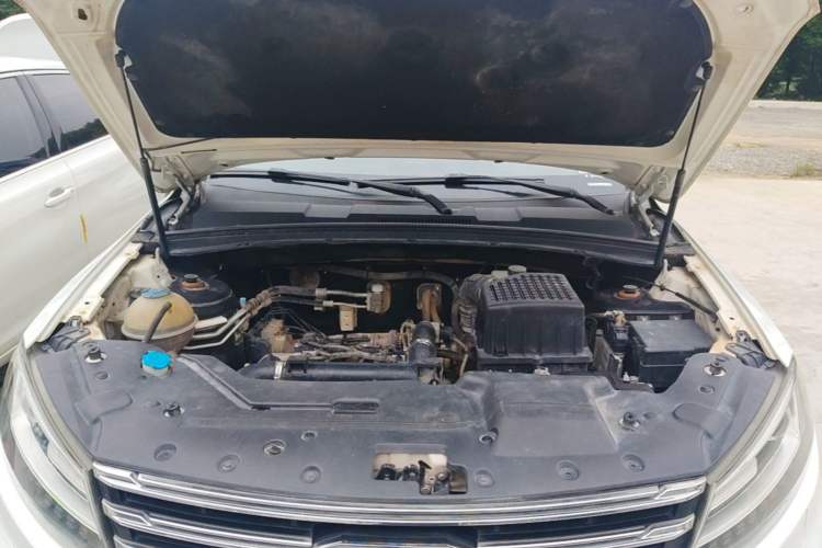 Used Zotye T600 Coupe 2017 1.5T Automatic Luxury Model Engine Bay