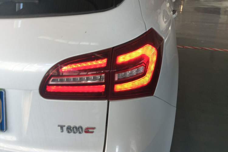 Used Zotye T600 Coupe 2017 1.5T Automatic Luxury Model Exterior 1