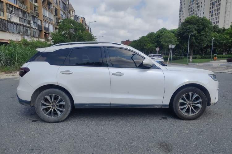Used Zotye T600 Coupe 2017 1.5T Automatic Luxury Model Exterior 2