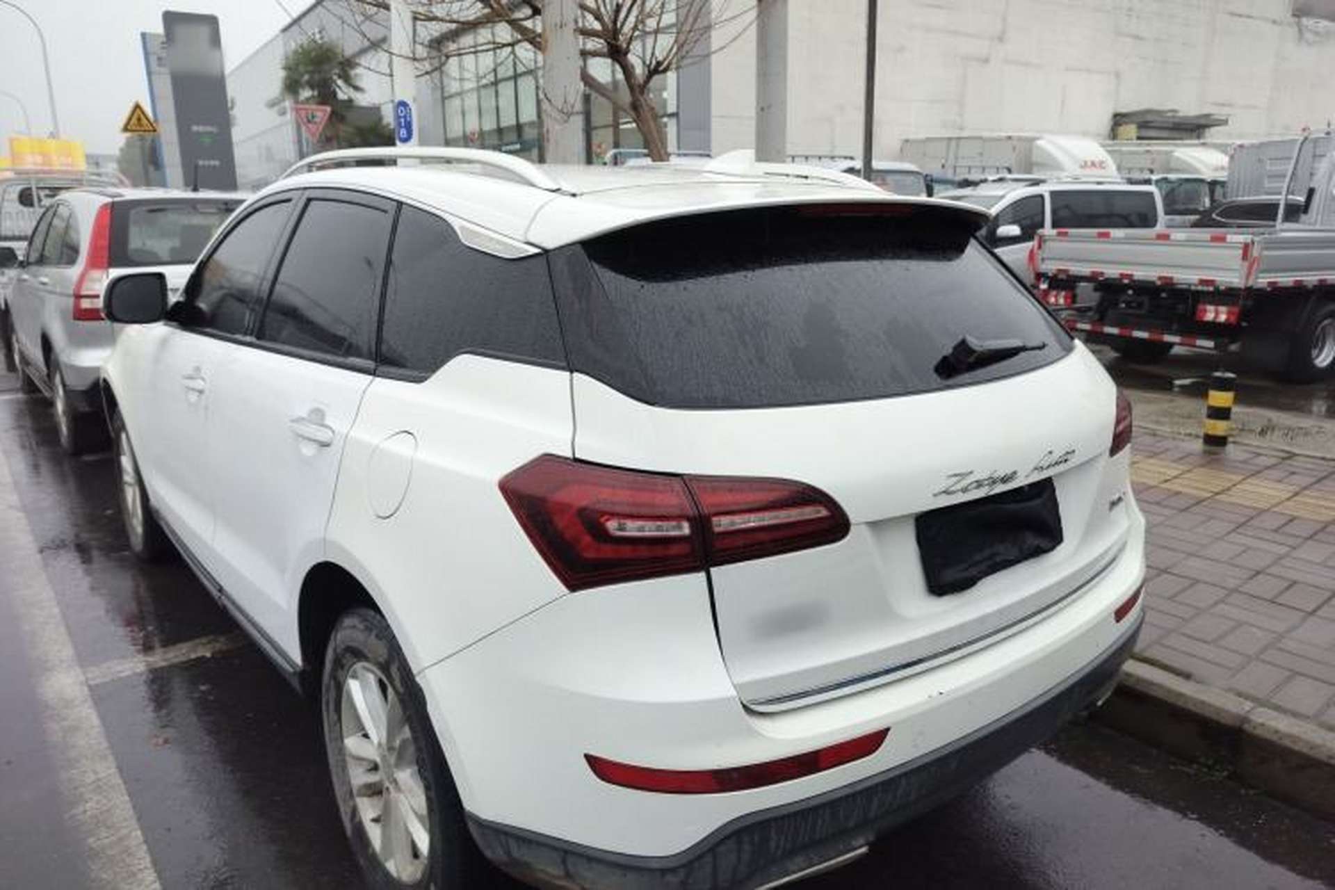 Used Zotye T600 Coupe 2017 1.5T Manual Luxury Model Exterior 2