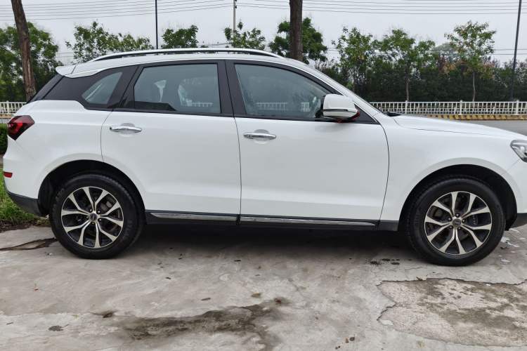 Used Zotye T600 Coupe 2017 1.5T Manual Luxury Model Exterior 3