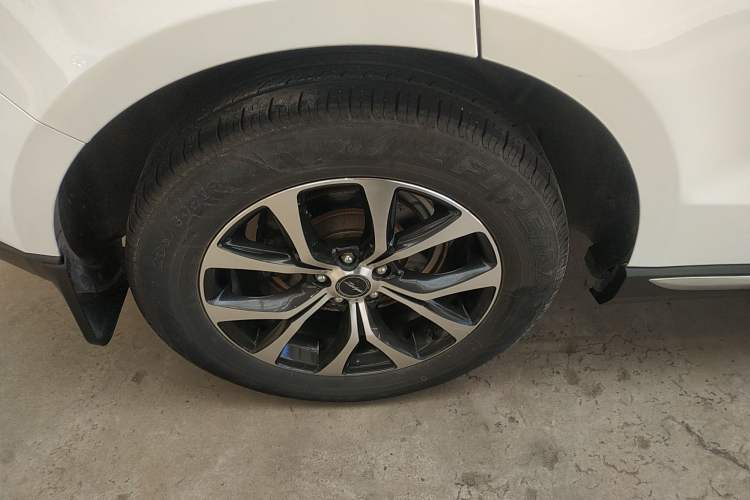 Used Zotye T600 Coupe 2017 1.5T Automatic Luxury Model Exterior 8