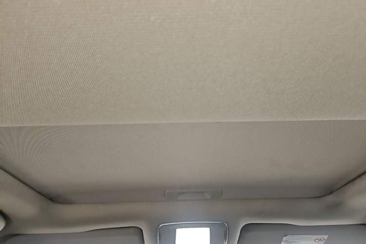 Used Zotye T600 Coupe 2017 1.5T Manual Luxury Model Headliner