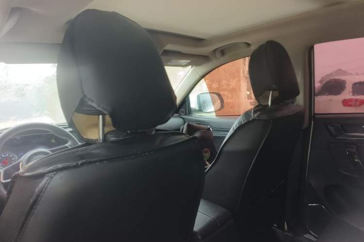 Used Zotye T600 Coupe 2017 1.5T Manual Luxury Model Headliner