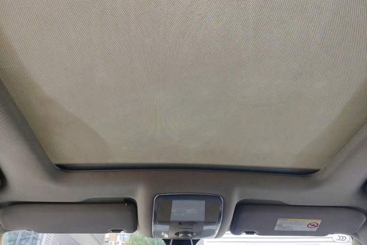 Used Zotye T600 Coupe 2017 1.5T Automatic Luxury Model Headliner