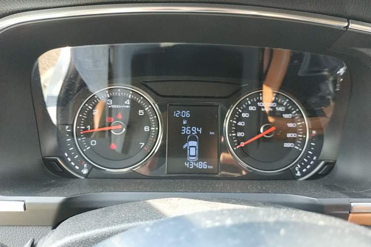 Used Zotye T600 Coupe 2017 1.5T Manual Luxury Model Instrument Cluster