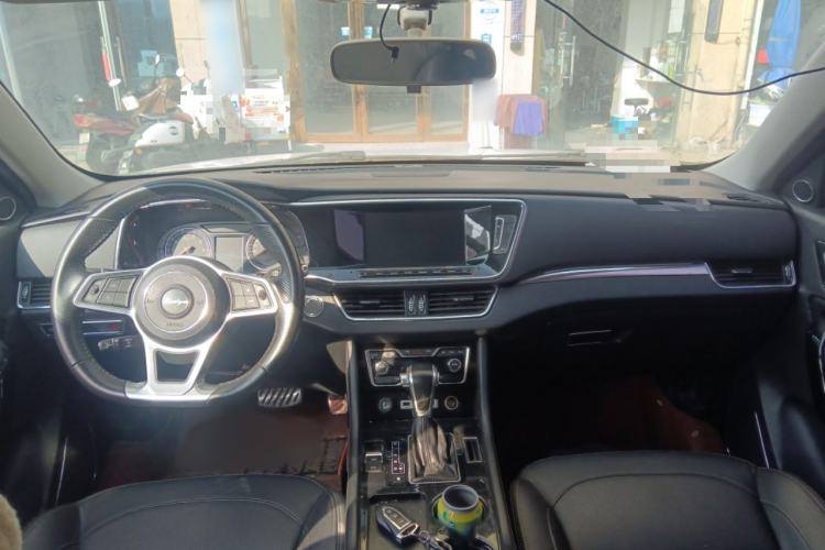 Used Zotye T600 Coupe 2017 1.5T Automatic Luxury Model Interior 2