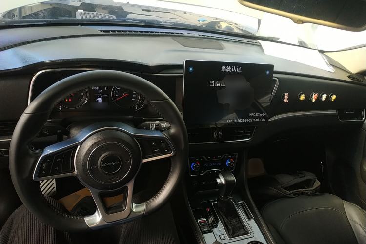 Used Zotye T600 Coupe 2017 1.5T Automatic Luxury Model Interior 2