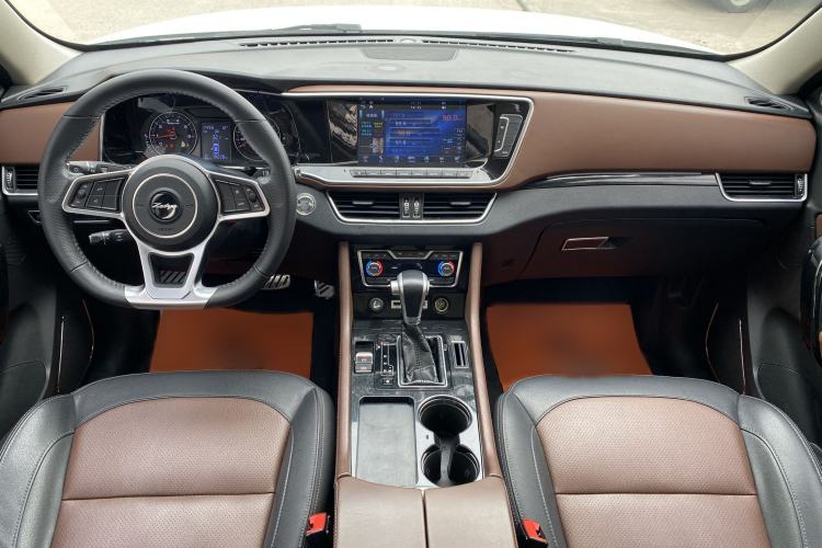 Used Zotye T600 Coupe 2017 1.5T Automatic Luxury Model Interior 2