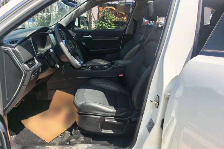 Used Zotye T600 Coupe 2017 1.5T Automatic Luxury Model Interior 3