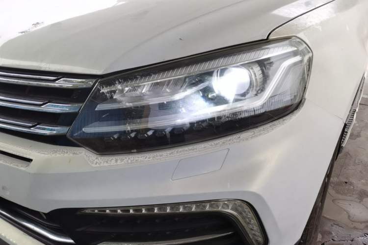 Used Zotye T600 Coupe 2017 1.5T Automatic Luxury Model Left Front Headlight