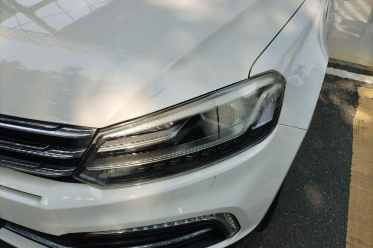 Used Zotye T600 Coupe 2017 1.5T Manual Luxury Model Left Front Headlight