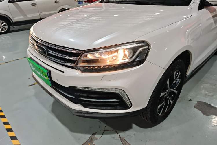 Used Zotye T600 Coupe 2017 1.5T Automatic Luxury Model Left Front Headlight