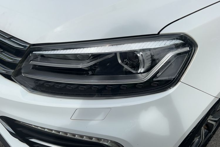 Used Zotye T600 Coupe 2017 1.5T Automatic Luxury Model Left Front Headlight