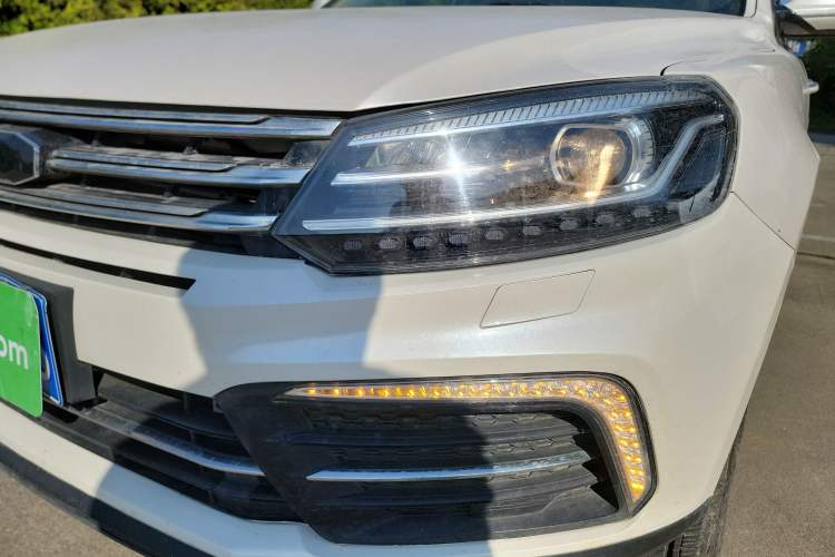 Used Zotye T600 Coupe 2017 1.5T Manual Luxury Model Left Front Headlight