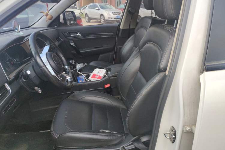 Used Zotye T600 Coupe 2017 1.5T Manual Luxury Model Left Front Seat