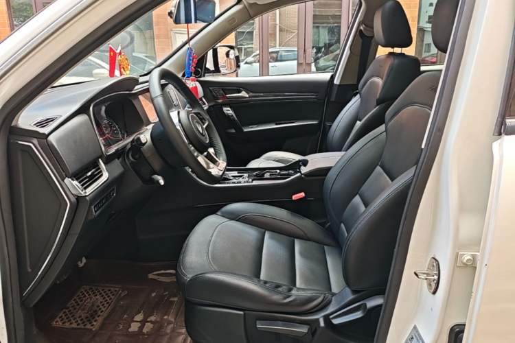 Used Zotye T600 Coupe 2017 1.5T Automatic Luxury Model Left Front Seat