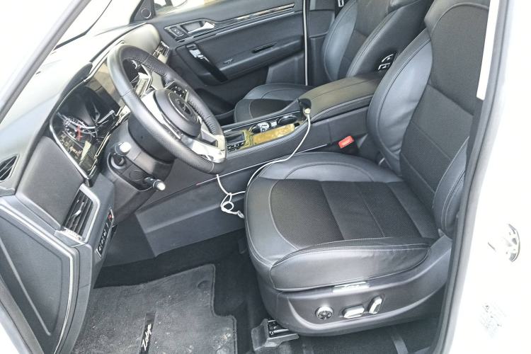 Used Zotye T600 Coupe 2017 1.5T Automatic Luxury Model Left Front Seat