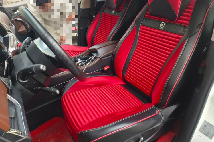 Used Zotye T600 Coupe 2017 1.5T Automatic Luxury Model Left Front Seat