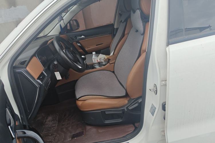 Used Zotye T600 Coupe 2017 1.5T Manual Luxury Model Left Front Seat