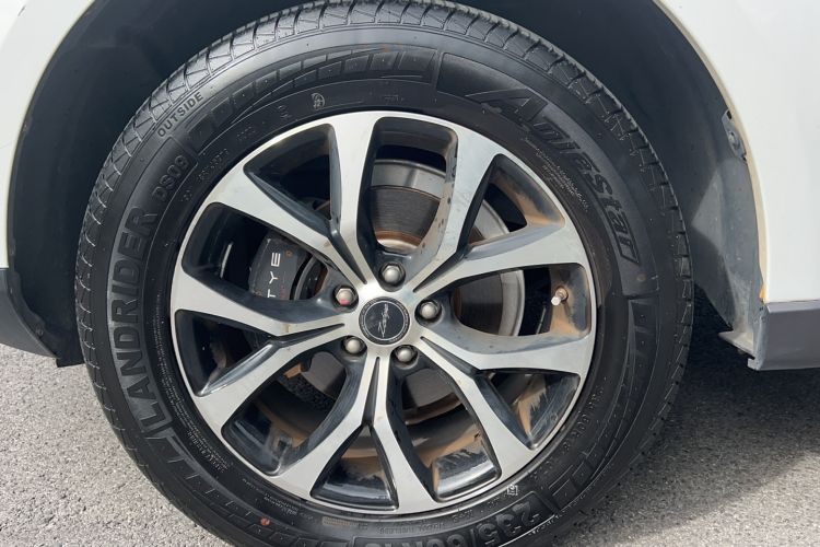 Used Zotye T600 Coupe 2017 1.5T Automatic Luxury Model Left Front Wheel Hub