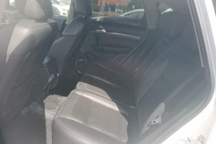 Used Zotye T600 Coupe 2017 1.5T Automatic Luxury Model Left Rear Seat