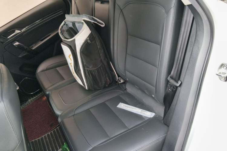 Used Zotye T600 Coupe 2017 1.8T Automatic Prestige Model Left Rear Seat