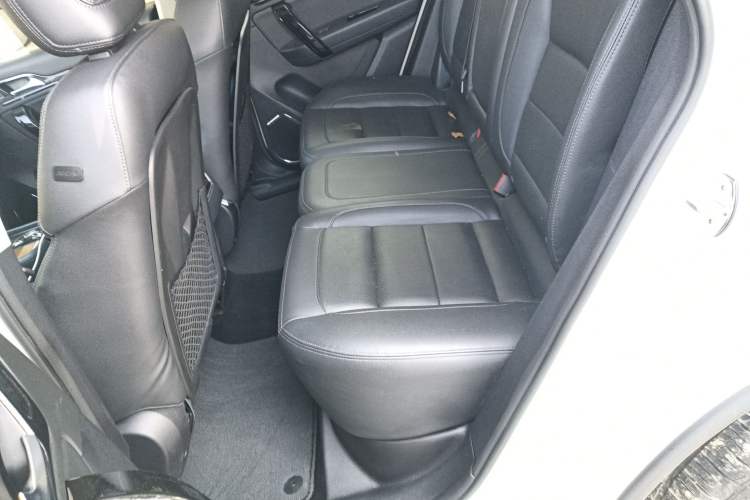 Used Zotye T600 Coupe 2017 1.5T Automatic Luxury Model Left Rear Seat