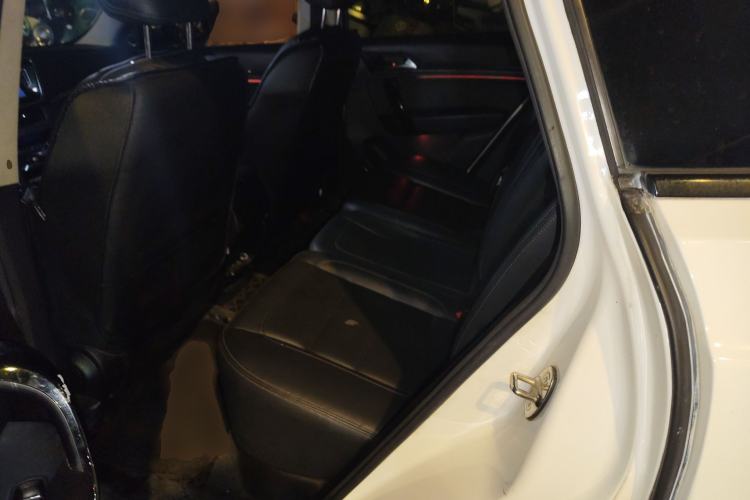 Used Zotye T600 Coupe 2017 1.5T Automatic Luxury Model Left Rear Seat
