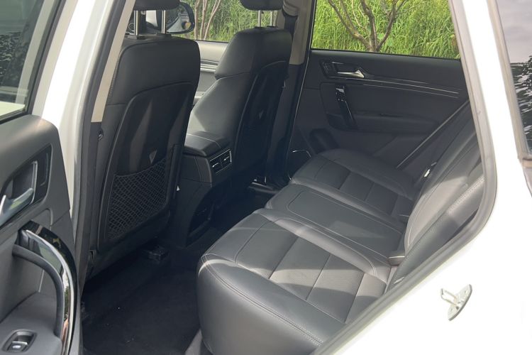 Used Zotye T600 Coupe 2017 1.5T Automatic Luxury Model Left Rear Seat