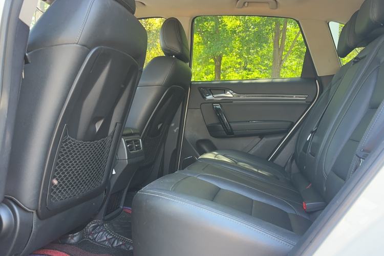 Used Zotye T600 Coupe 2017 1.5T Automatic Luxury Model Left Rear Seat