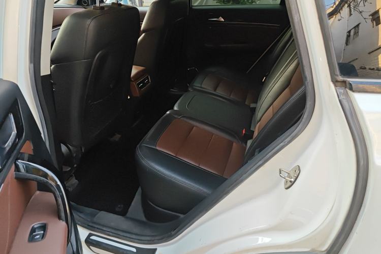 Used Zotye T600 Coupe 2017 1.5T Automatic Luxury Model Left Rear Seat