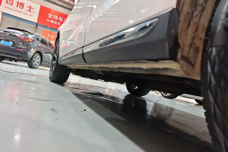 Used Zotye T600 Coupe 2017 1.5T Automatic Luxury Model Left Side Sill