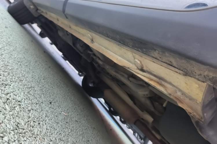 Used Zotye T600 Coupe 2017 1.5T Manual Luxury Model Left Side Sill