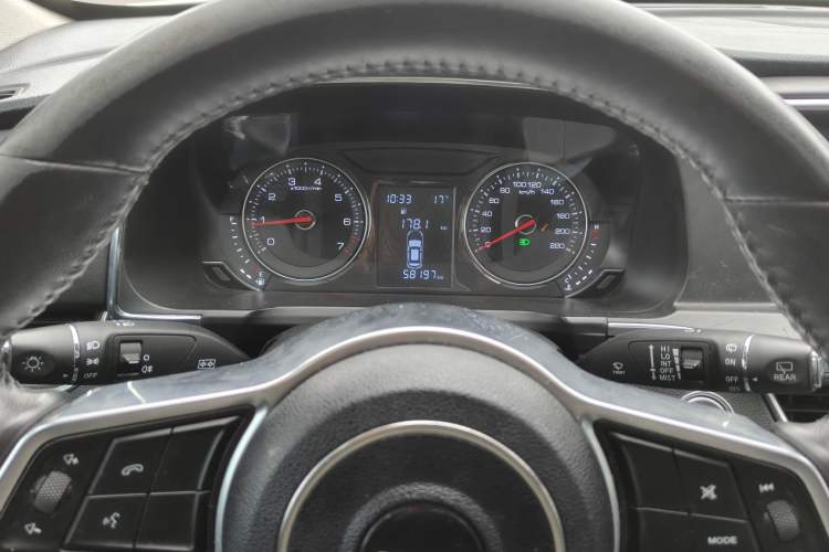 Used Zotye T600 Coupe 2017 1.5T Manual Luxury Model Odometer Close Up