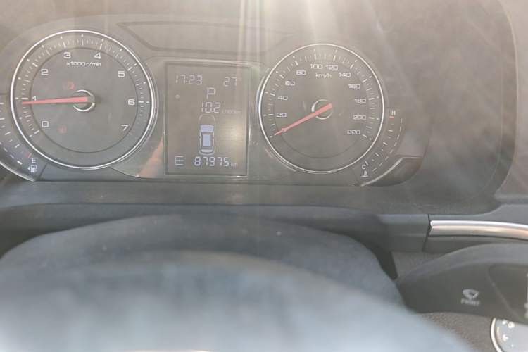 Used Zotye T600 Coupe 2017 1.5T Automatic Luxury Model Odometer Close Up
