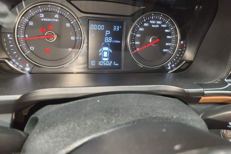 Used Zotye T600 Coupe 2017 1.5T Automatic Luxury Model Odometer Close Up