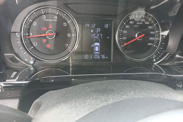 Used Zotye T600 Coupe 2017 1.5T Automatic Luxury Model Odometer Close Up