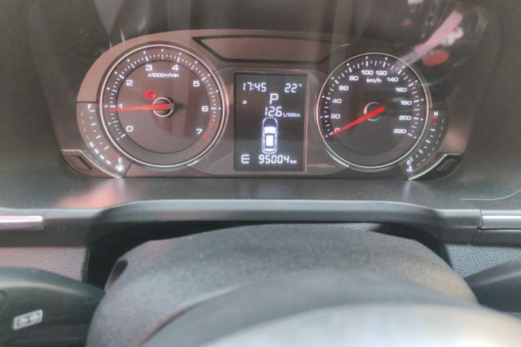 Used Zotye T600 Coupe 2017 1.5T Automatic Luxury Model Odometer Close Up