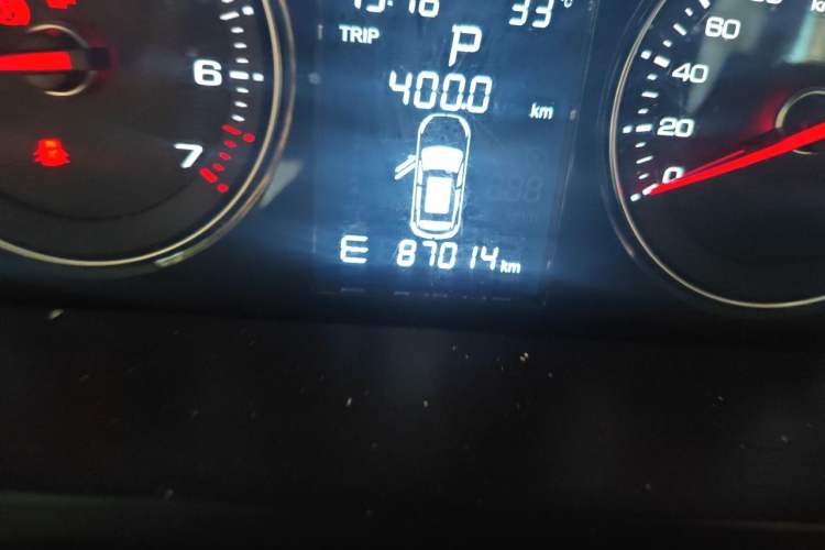 Used Zotye T600 Coupe 2017 1.5T Automatic Luxury Model Odometer Close Up