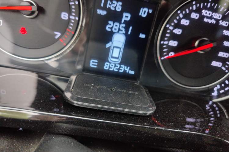 Used Zotye T600 Coupe 2017 1.5T Automatic Luxury Model Odometer Close Up