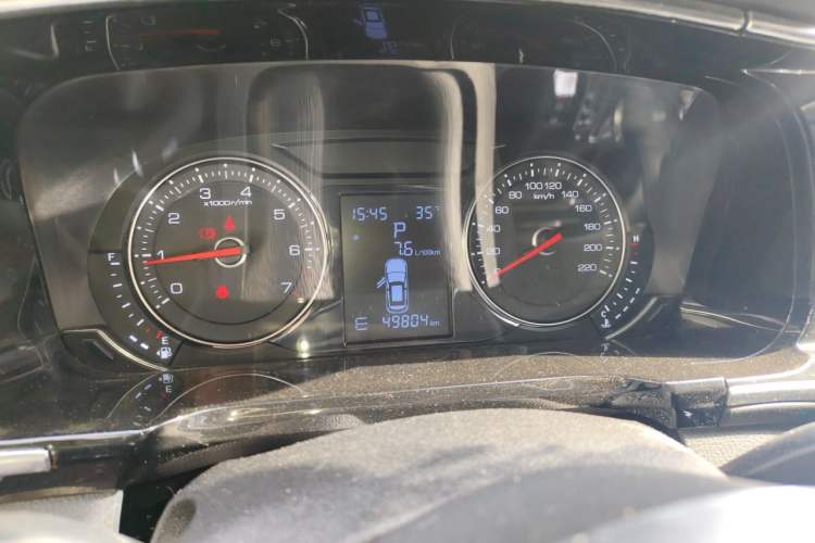 Used Zotye T600 Coupe 2017 1.5T Automatic Luxury Model Odometer Close Up