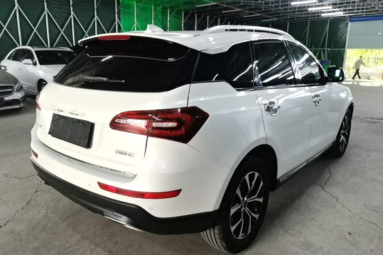 Used Zotye T600 Coupe 2017 1.8T Automatic Prestige Model Rear Right 45 Deg